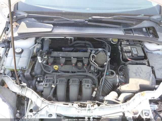 1FADP3K28EL386918 Ford FOCUS SE