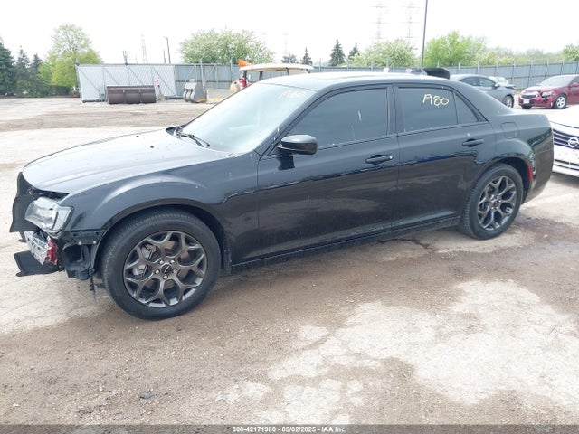 Chrysler 300 300s Awd 2017 2C3CCAGG6HH588303 Image 2