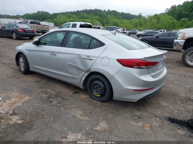 5NPD74LF5JH397990 Hyundai ELANTRA SE