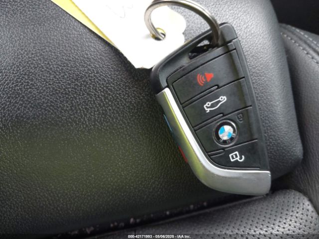 2018 BMW X3 5UXTS3C52J0Y97855 Photo 10