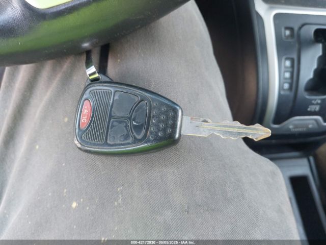 1C4NJDEB3GD713675 Jeep Compass Latitude