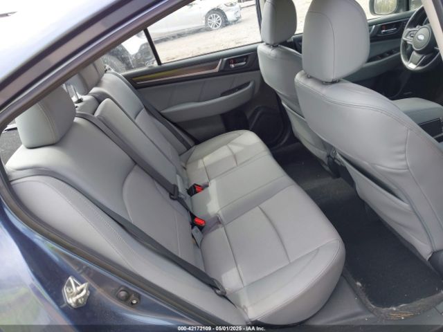 4S3BNAK68J3023057 Subaru Legacy 2.5i Limited