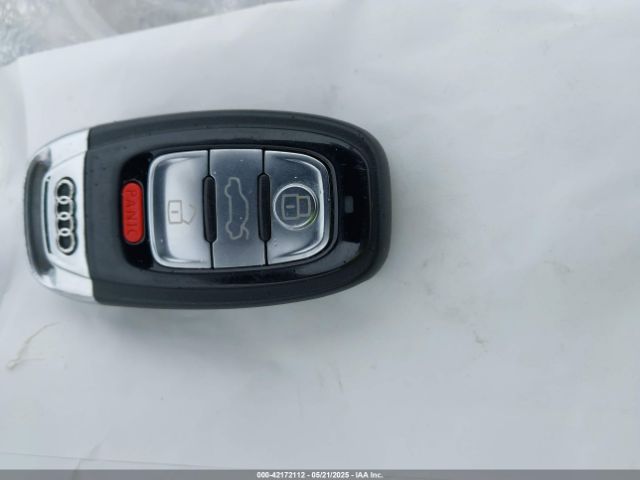 WAU43AFD7HN005877 Audi A8