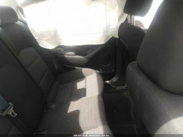 3KPFK4A7XJE235618 KIA FORTE LX