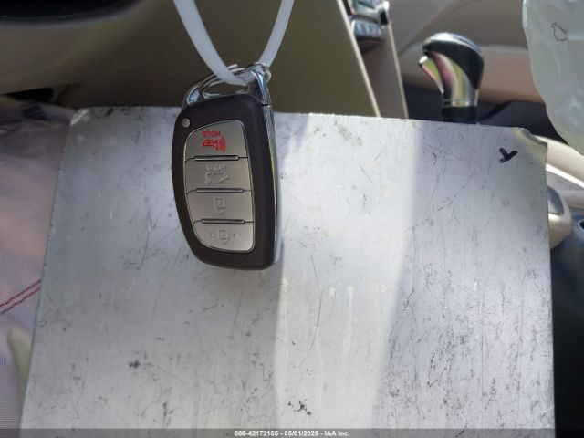 5NPD84LF3HH191364 Hyundai 2017