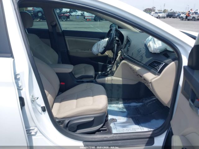 5NPD84LF3HH191364 Hyundai 2017