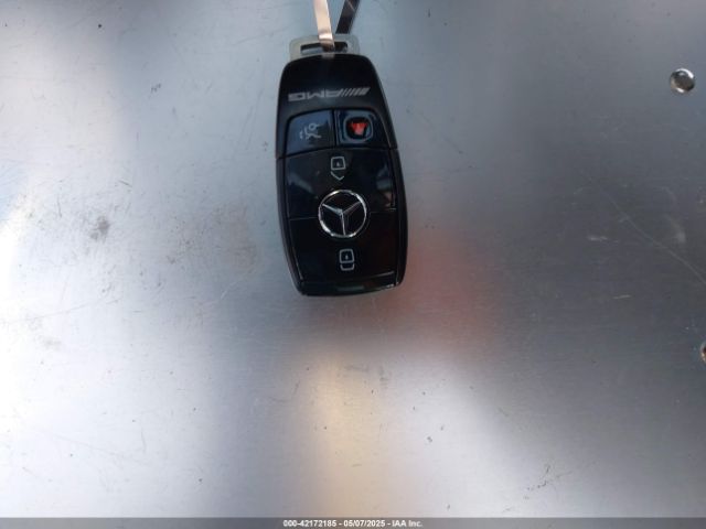 W1N4M5BB7PW301673 Mercedes-Benz Amg Glb 35 4matic