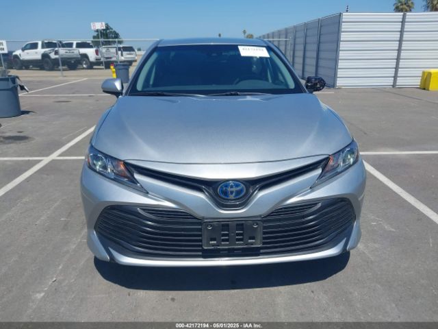 4T1B31HK9JU505925 Toyota Camry Hybrid Le