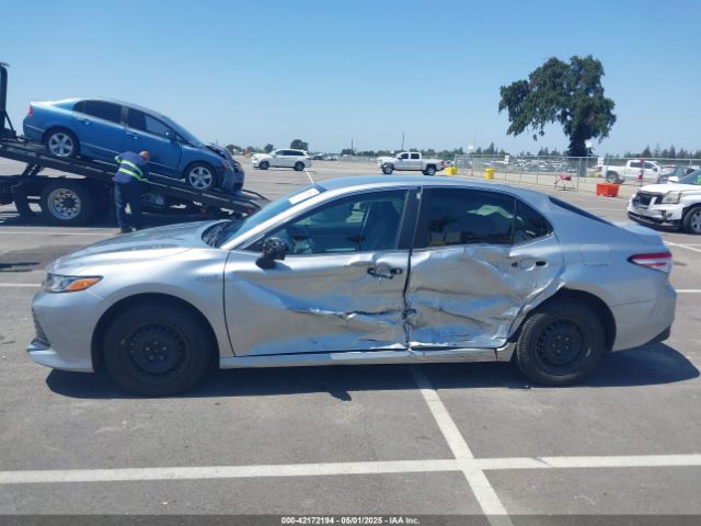 4T1B31HK9JU505925 Toyota Camry Hybrid Le