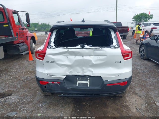 YV4162UM0N2648040 Volvo Xc40 T5 R-design