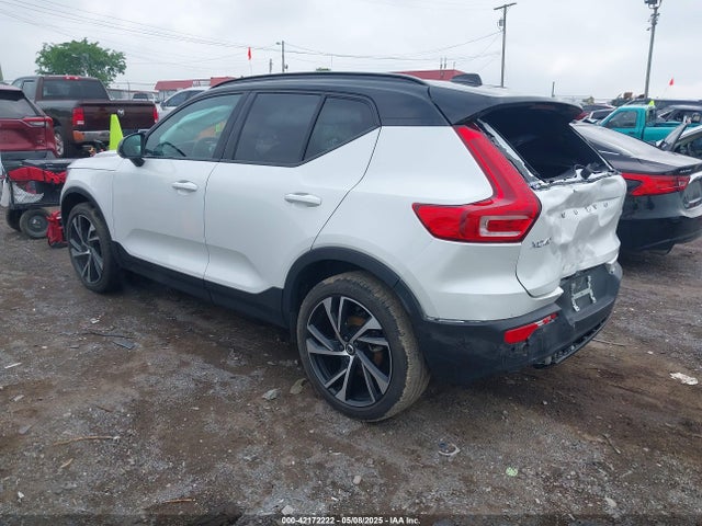 YV4162UM0N2648040 Volvo Xc40 T5 R-design