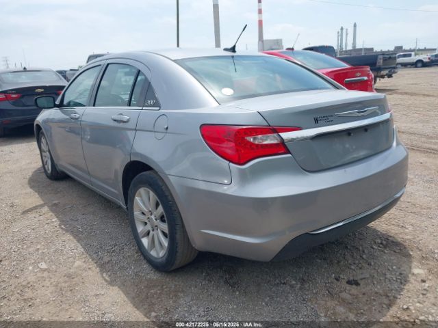 2013 CHRYSLER 200 1C3CCBBB5DN512686 Photo 2