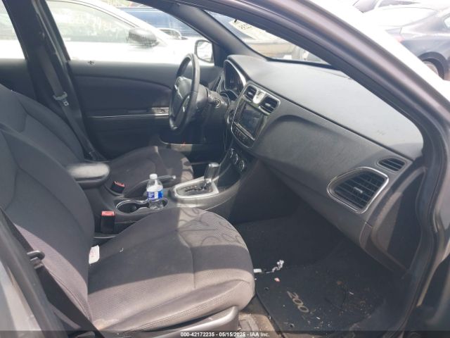 2013 CHRYSLER 200 1C3CCBBB5DN512686 Photo 4