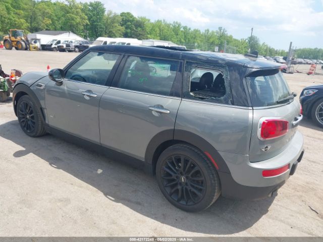 2017 MINI CLUBMAN WMWLU1C5XH2F27820 Photo 2
