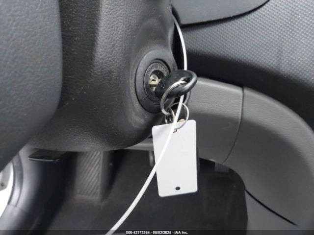 KMHCT4AE8HU250298 Hyundai ACCENT SE