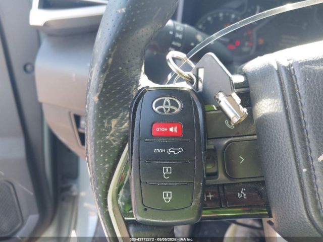 5TFLA5AB7NX013477 Toyota Tundra Sr5