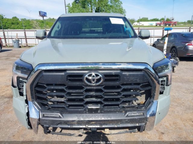 5TFLA5AB7NX013477 Toyota Tundra Sr5