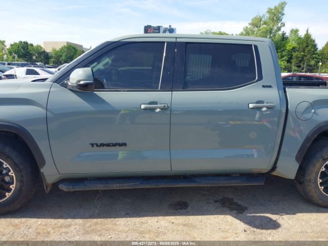 5TFLA5AB7NX013477 Toyota Tundra Sr5