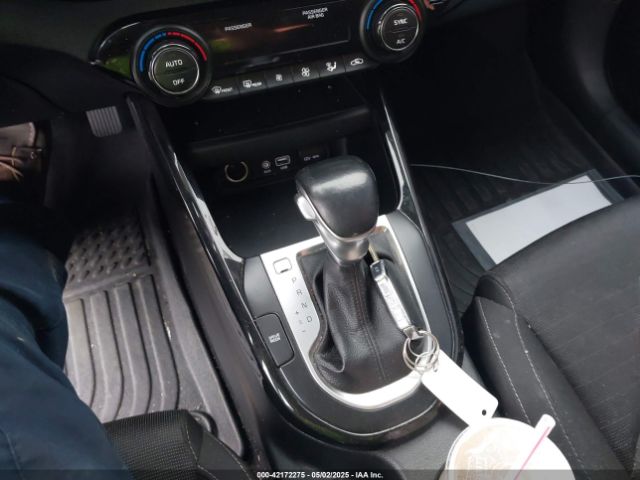 3KPF34AD2KE022795 KIA FORTE S