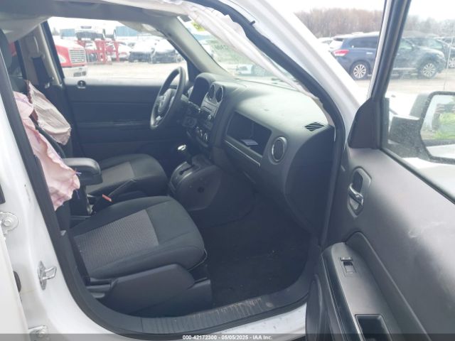1C4NJRBB5ED778512 Jeep Patriot Sport