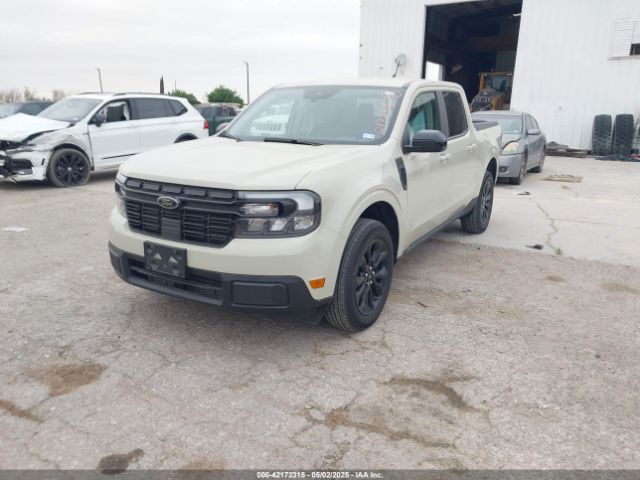 3FTTW8S91RRA10104 Ford Maverick Lariat
