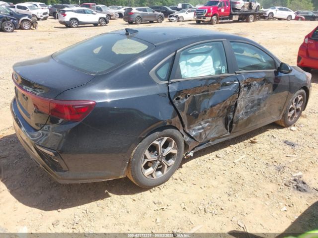 3KPF24AD7LE226335 KIA Forte Lxs
