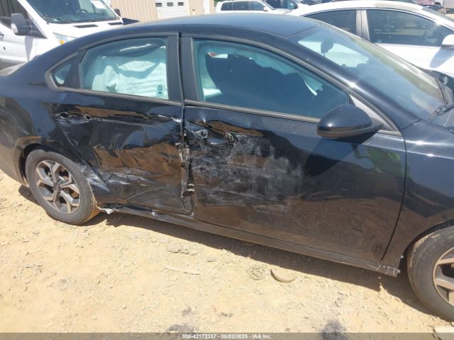 3KPF24AD7LE226335 KIA Forte Lxs