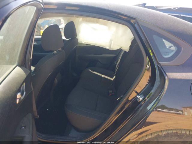 3KPF24AD7LE226335 KIA Forte Lxs