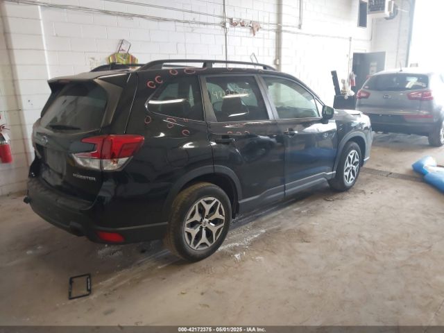 2021 SUBARU FORESTER JF2SKAFC0MH586444 Photo 3