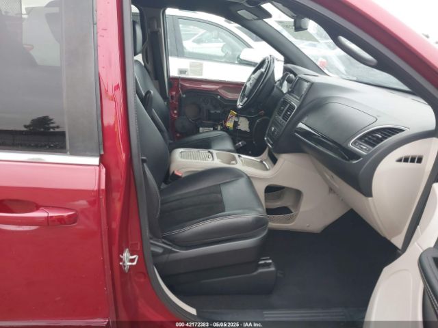 2C4RDGCG2FR709802 Dodge Grand Caravan Sxt Plus