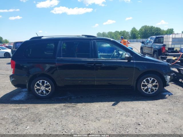 KNDMG4C73E6552951 KIA SEDONA LX