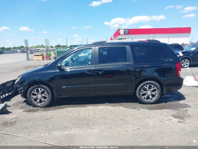 KNDMG4C73E6552951 KIA SEDONA LX