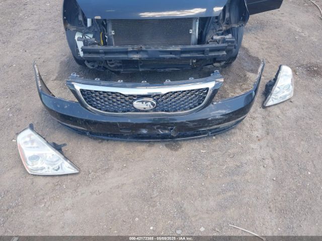 KNDMG4C73E6552951 KIA SEDONA LX