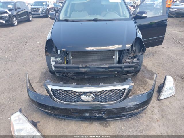 KNDMG4C73E6552951 KIA SEDONA LX