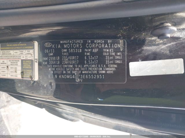 KNDMG4C73E6552951 KIA SEDONA LX