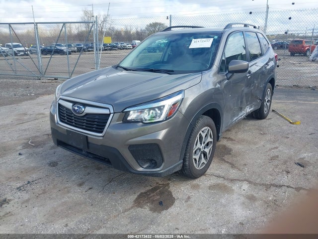 JF2SKAGC1KH434894 Subaru Forester Premium