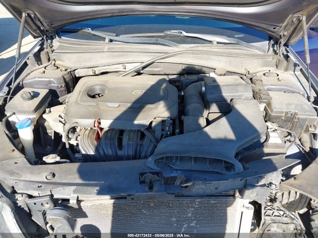 5XXGT4L37KG277717 KIA gdi
