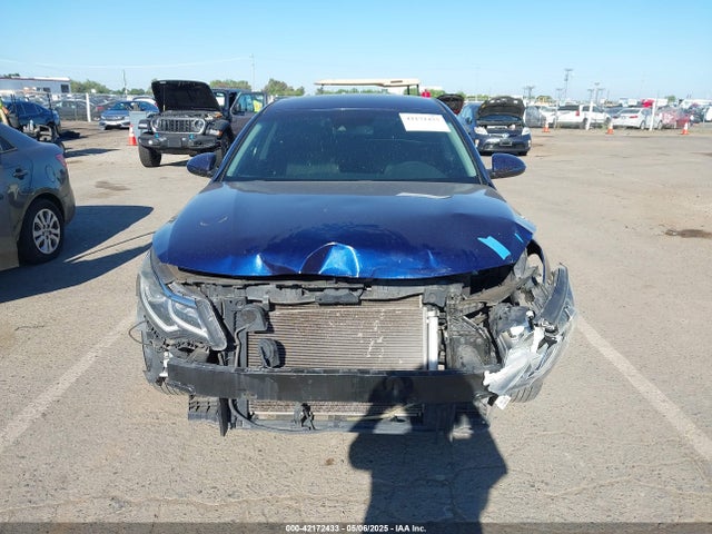 5XXGT4L37KG277717 KIA gdi