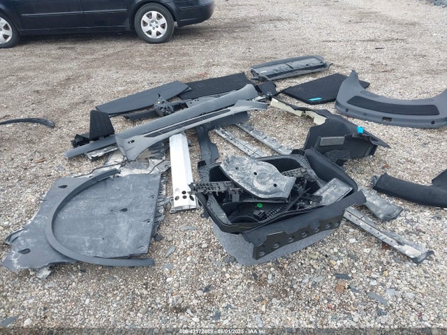 7SAYGDEE0PF840787 Tesla Model Y Awd/long Range Dual Motor All-wheel Drive