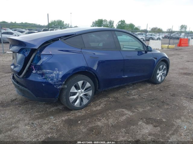 2023 TESLA MODEL Y 7SAYGDEE0PF840787 Photo 3