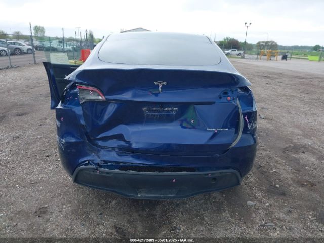 2023 TESLA MODEL Y 7SAYGDEE0PF840787 Photo 5
