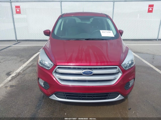1FMCU0GD5HUA37443 Ford ESCAPE SE