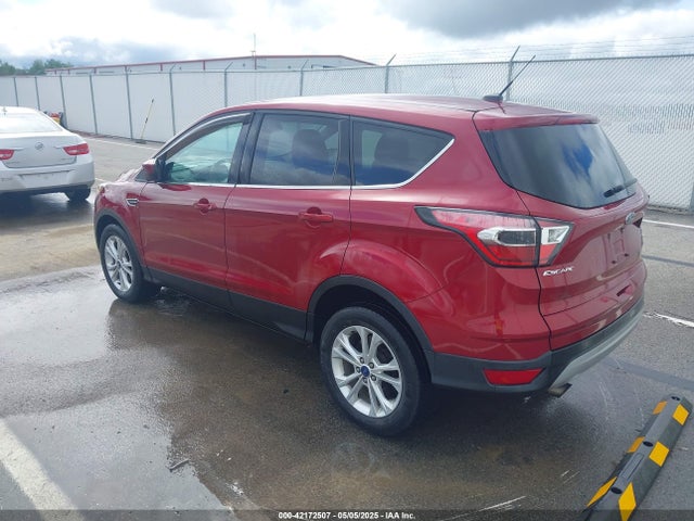 1FMCU0GD5HUA37443 Ford ESCAPE SE