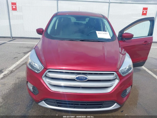 1FMCU0GD5HUA37443 Ford ESCAPE SE