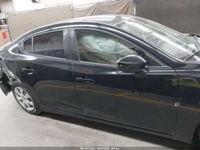 3MZBM1T72GM265552 Mazda Mazda3 I Sport