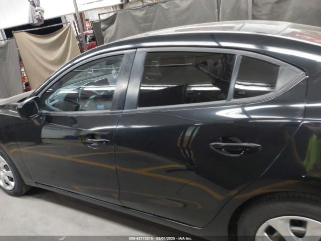 3MZBM1T72GM265552 Mazda Mazda3 I Sport