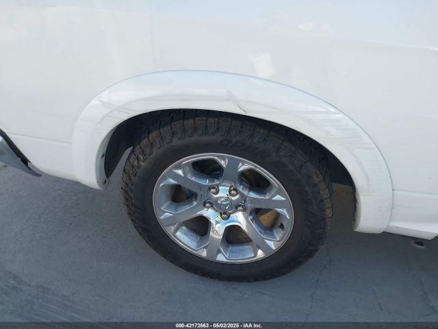 1C6RR6NT4HS561862 RAM 1500 Laramie  4x2 5'7 Box