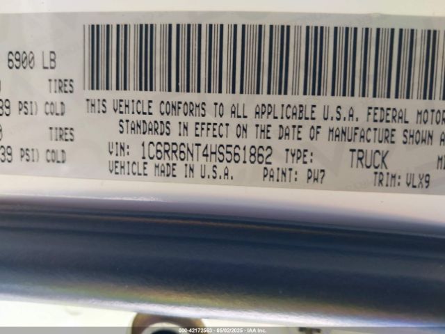 1C6RR6NT4HS561862 RAM 1500 Laramie  4x2 5'7 Box
