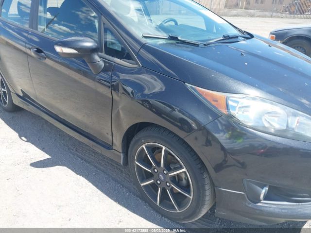 3FADP4EJ6FM105238 Ford FIESTA SE