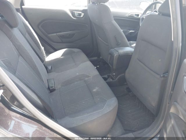 3FADP4EJ6FM105238 Ford FIESTA SE
